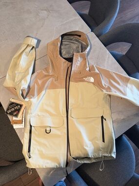 The North Face Two-Tone Waterproof Hooded Jacket - Beige & Tan